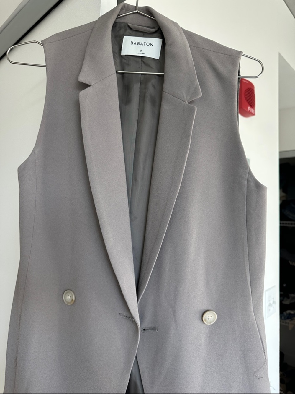 Babaton Sleeveless Double-Breasted Blazer Vest - Light Gray